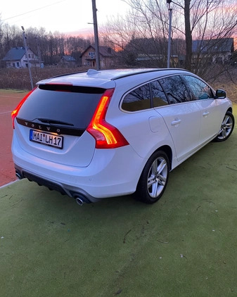 Volvo V60 cena 103300 przebieg: 67450, rok produkcji 2017 z Nowogród Bobrzański małe 781